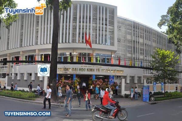 Đại Học Kinh Tế TPHCM