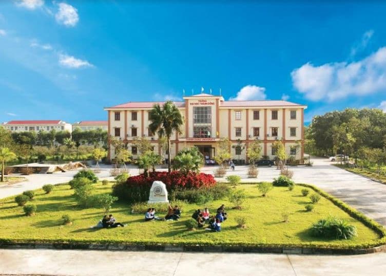 Trường Đại Học Thành Đông